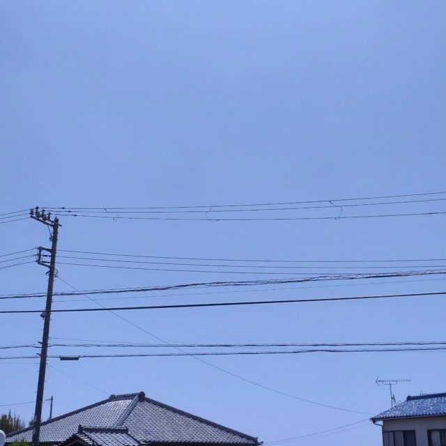 藤枝です。
本日ご連絡いただきましたお客様へ

本日（9/8）
業務多忙により電話に出れませんでした。
また、工場にご連絡頂いたお客様にも折り返しの連絡が出来ず大変失礼しました。
大変申し訳ありません。
言い訳にしか聞こえませんが、多忙につき言われた事を忘れてる可能性大です。
お手数おかけしますが今一度作業依頼のご連絡を頂けると助かります💦

公私共にかなりひっ迫しておりまして、身体の調子が物凄く悪いです。

もう一度ご案内します。
忘れてる可能性大なので、依頼されているお客様は今一度作業依頼のご連絡ください。

他力本願で申し訳ありません。
仕事以外でやる事が多過ぎて、本業が手薄になってます。

ここ最近、精神的にキツイ。

以上、言い訳でした。

#藤枝輪業